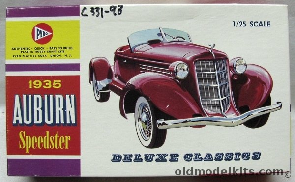 Pyro 1/25 Auburn 1935 851 Boattail Speedster Supercharged, C331-98 plastic model kit